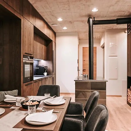 Alpin Dachsteinhaus *